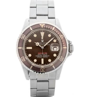 The brown Submariner sports a distinctive look of retro style.